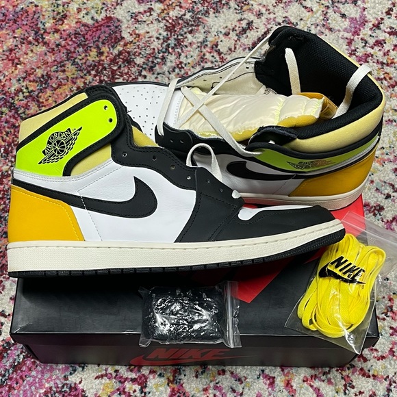 Size 12 Air Jordan High OG Retro Black Volt Green Athletic